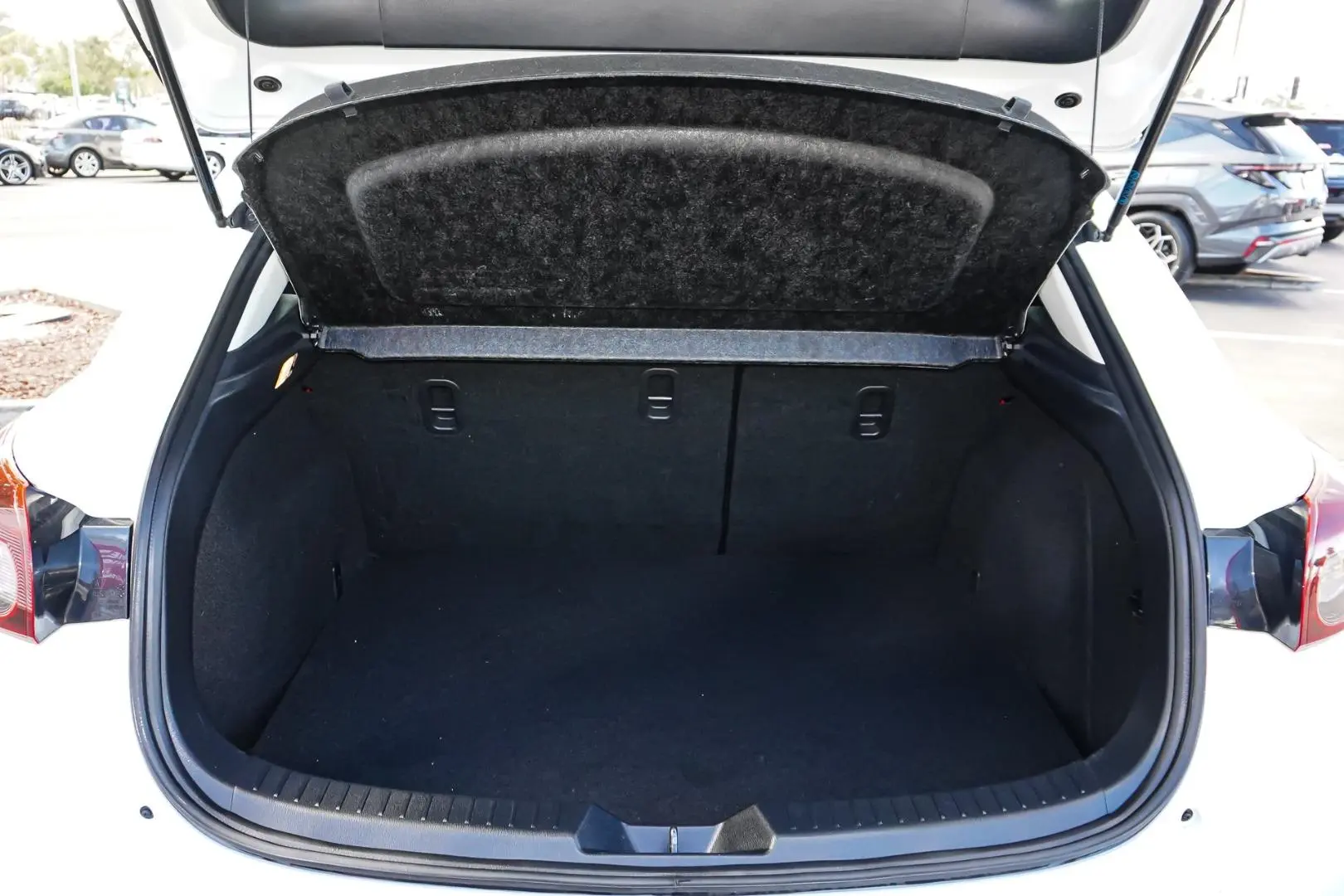 2015 Mazda 3 Gallery Image 10