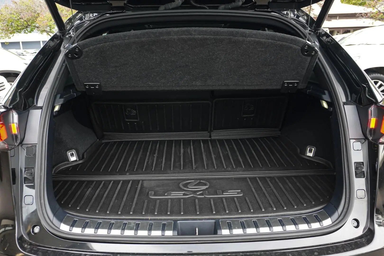 2018 Lexus NX Gallery Image 10