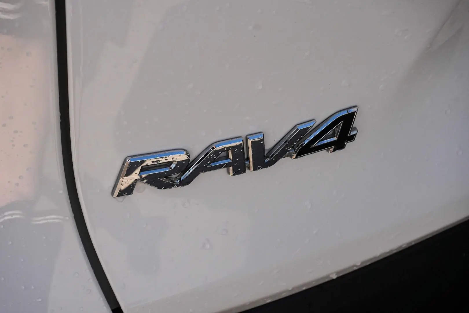 2022 Toyota RAV4 Gallery Image 9