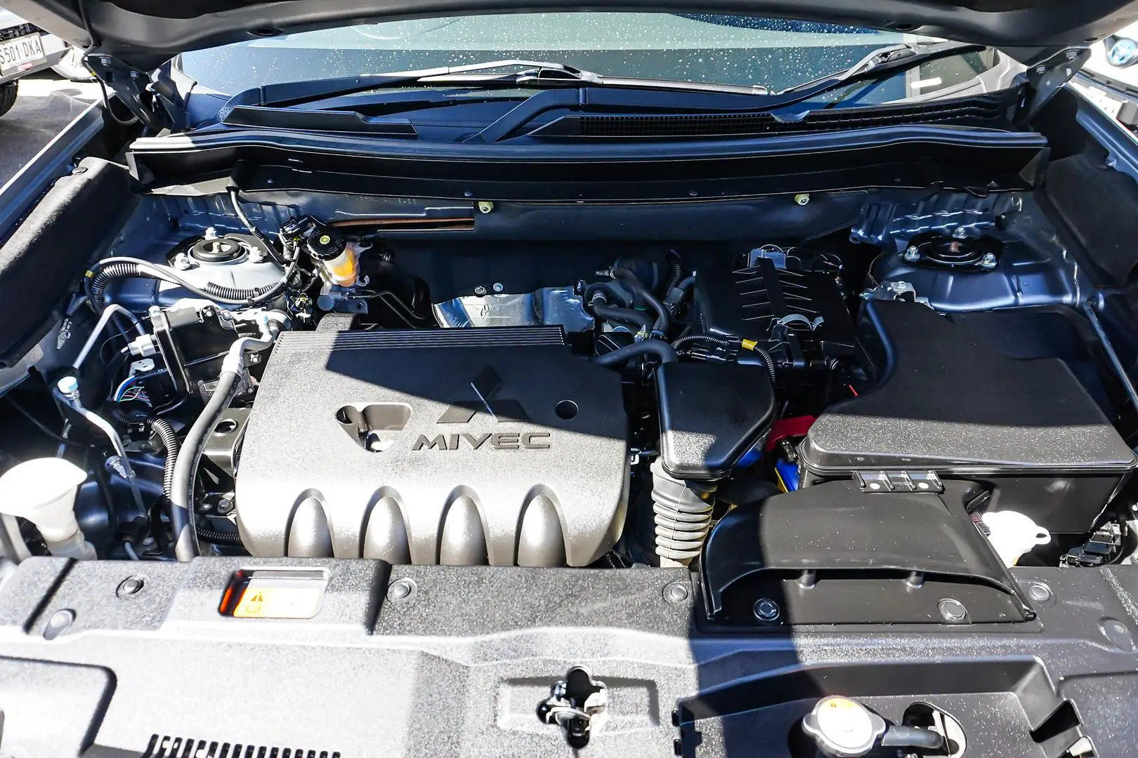 2019 Mitsubishi Outlander Gallery Image 22