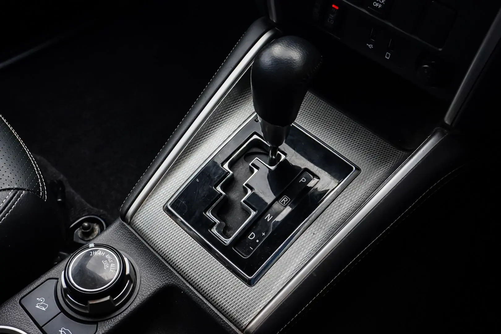 2021 Mitsubishi Triton Gallery Image 20