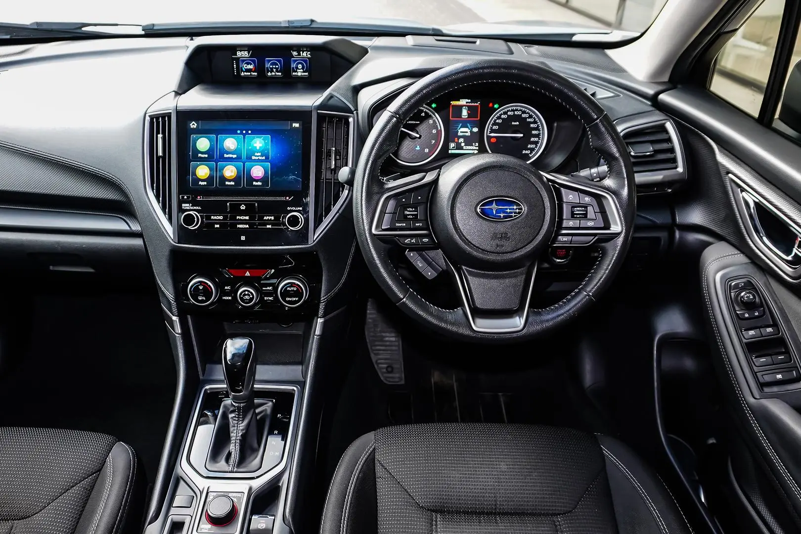 2023 Subaru Forester Gallery Image 8
