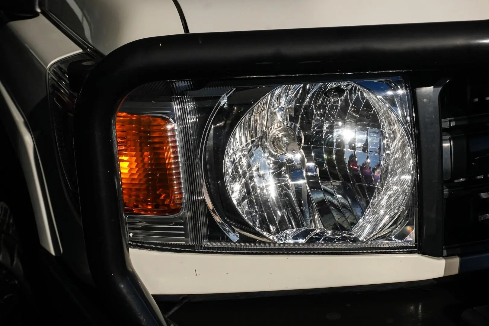 2023 Toyota Landcruiser Gallery Image 7