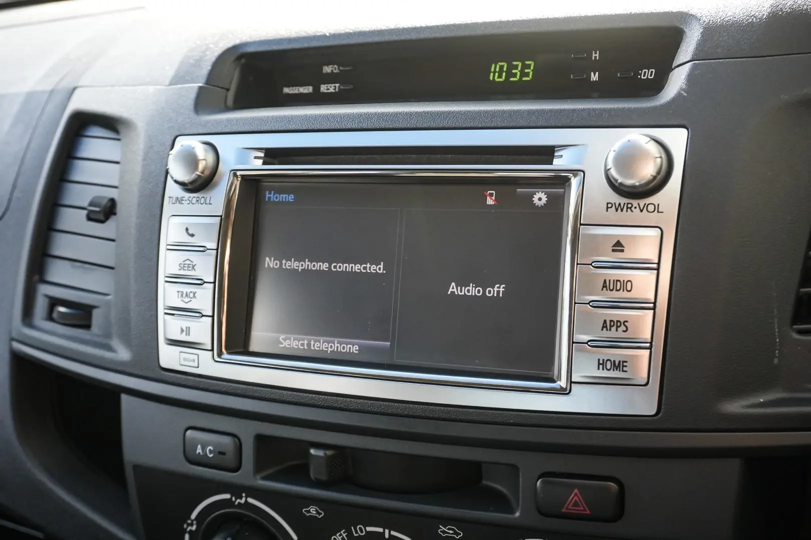 2014 Toyota Hilux Gallery Image 21