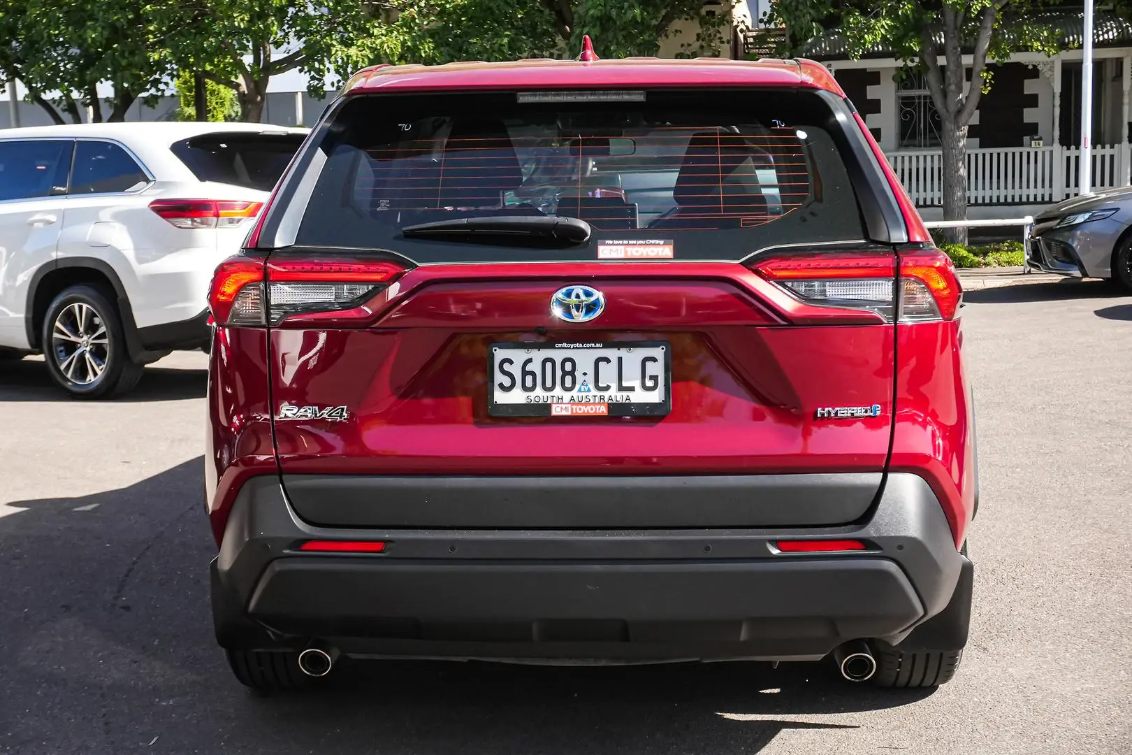 2022 Toyota RAV4 Gallery Image 6