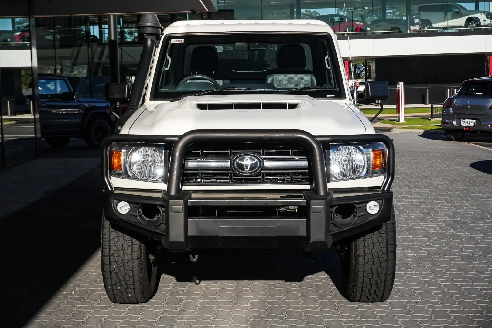 2023 Toyota Landcruiser Gallery Image 5