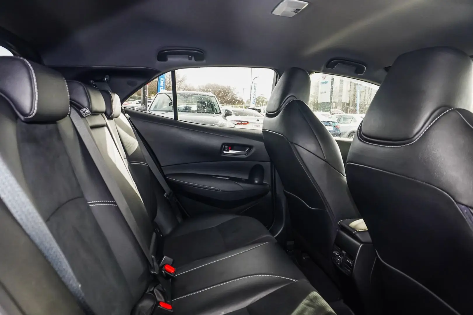 2019 Toyota Corolla Gallery Image 7