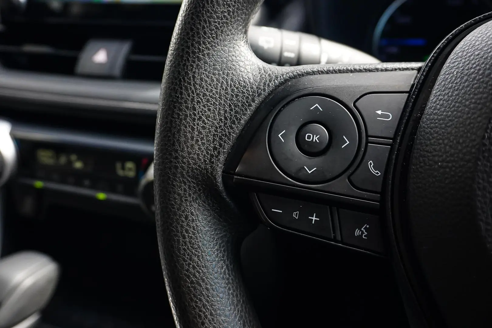 2020 Toyota RAV4 Gallery Image 20