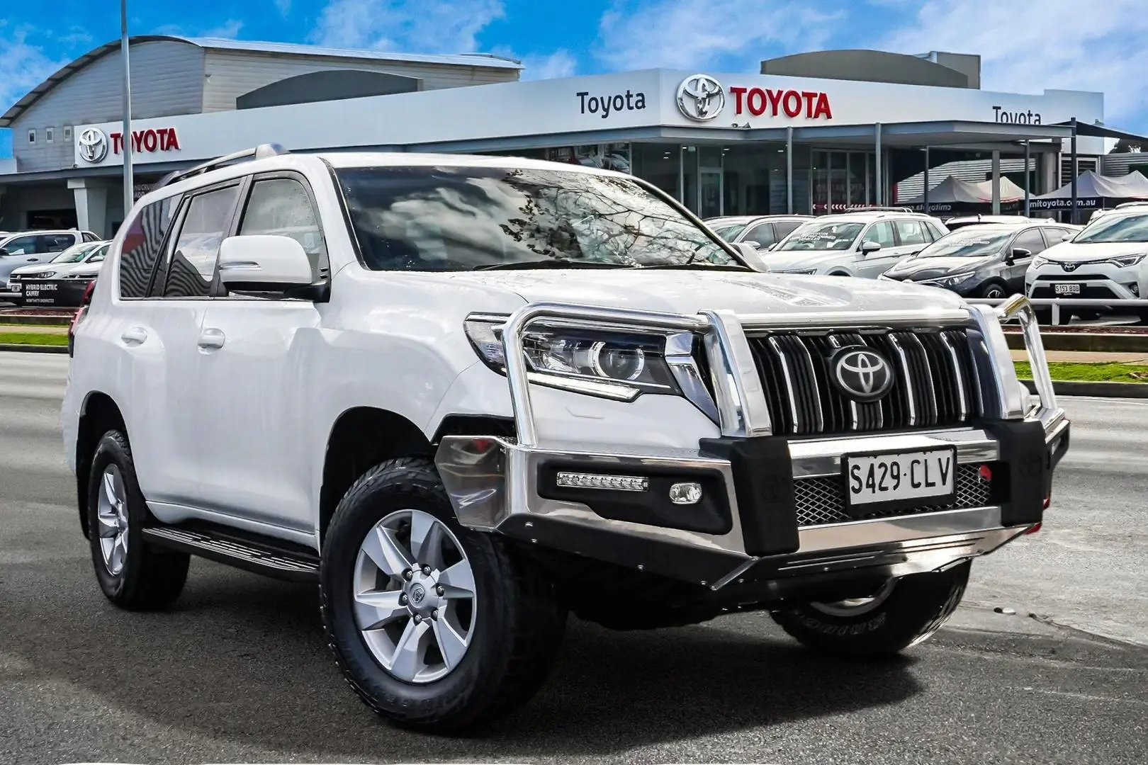 2021 Toyota Landcruiser Prado Image