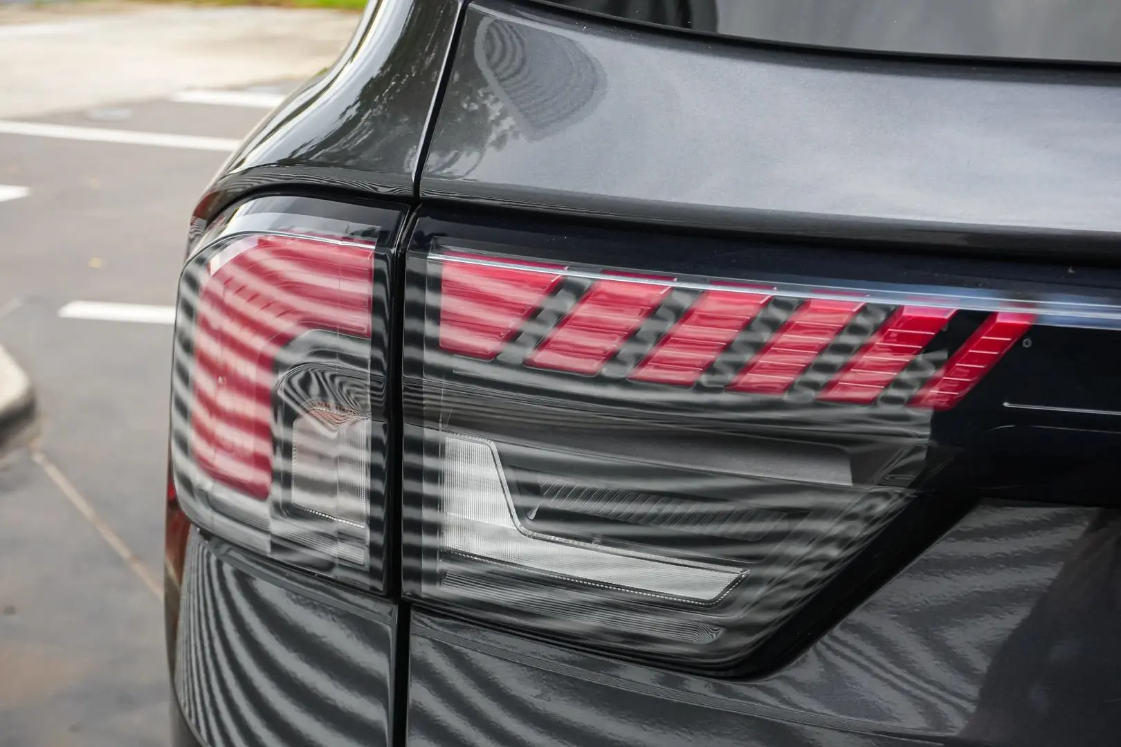 2023 Ford Everest Gallery Image 14