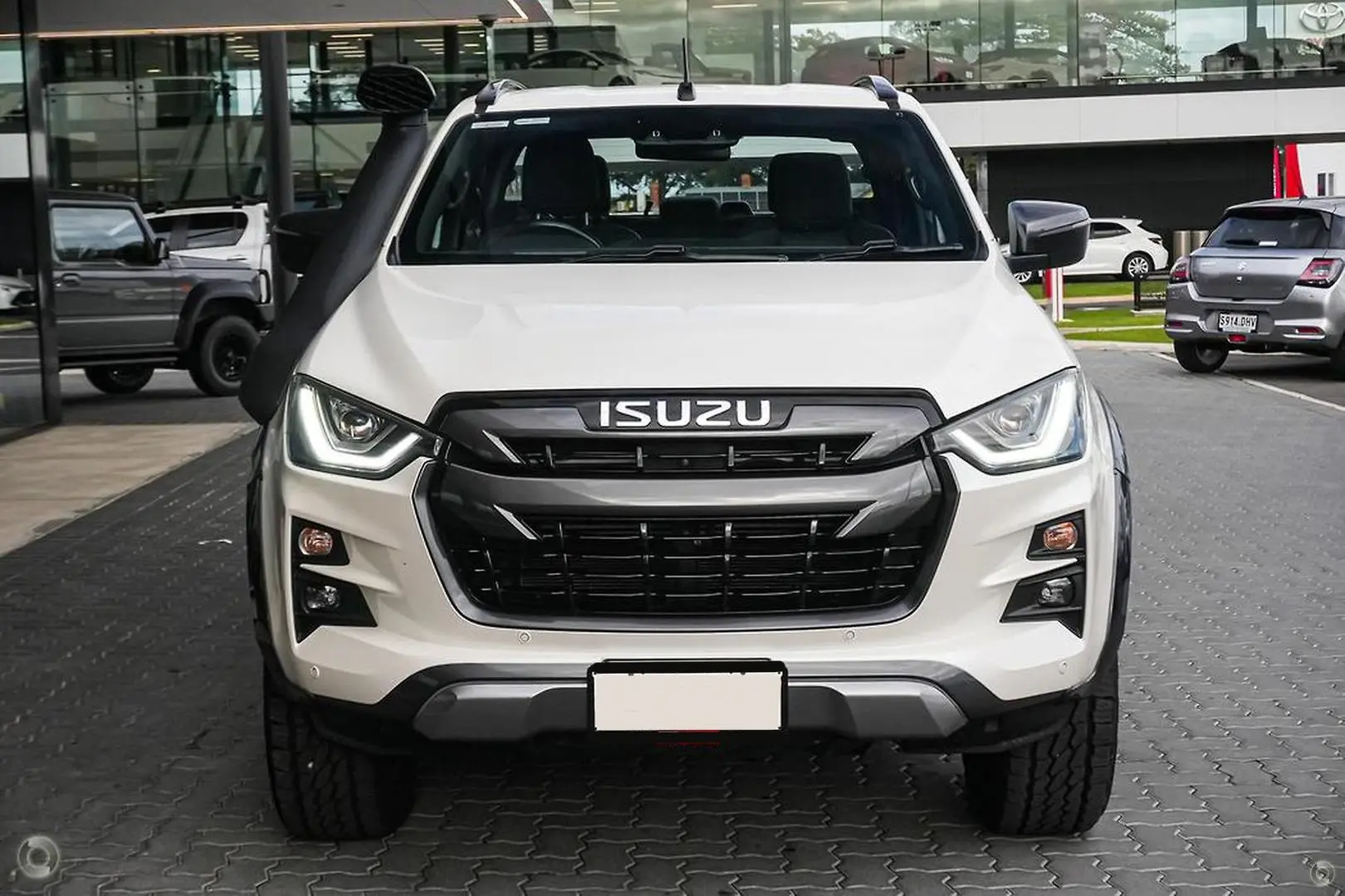 2020 Isuzu D-MAX Gallery Image 5