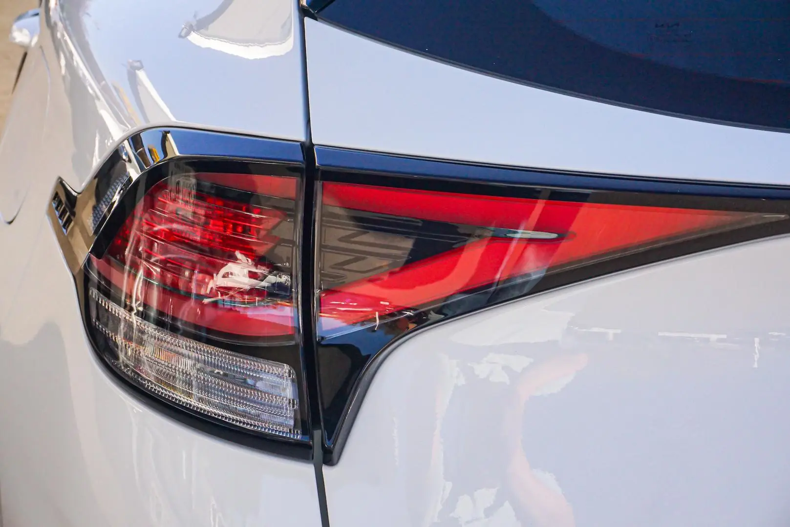 2024 Kia Sportage Gallery Image 13