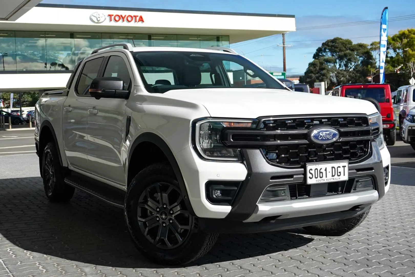 2024 Ford Ranger Gallery Image 2