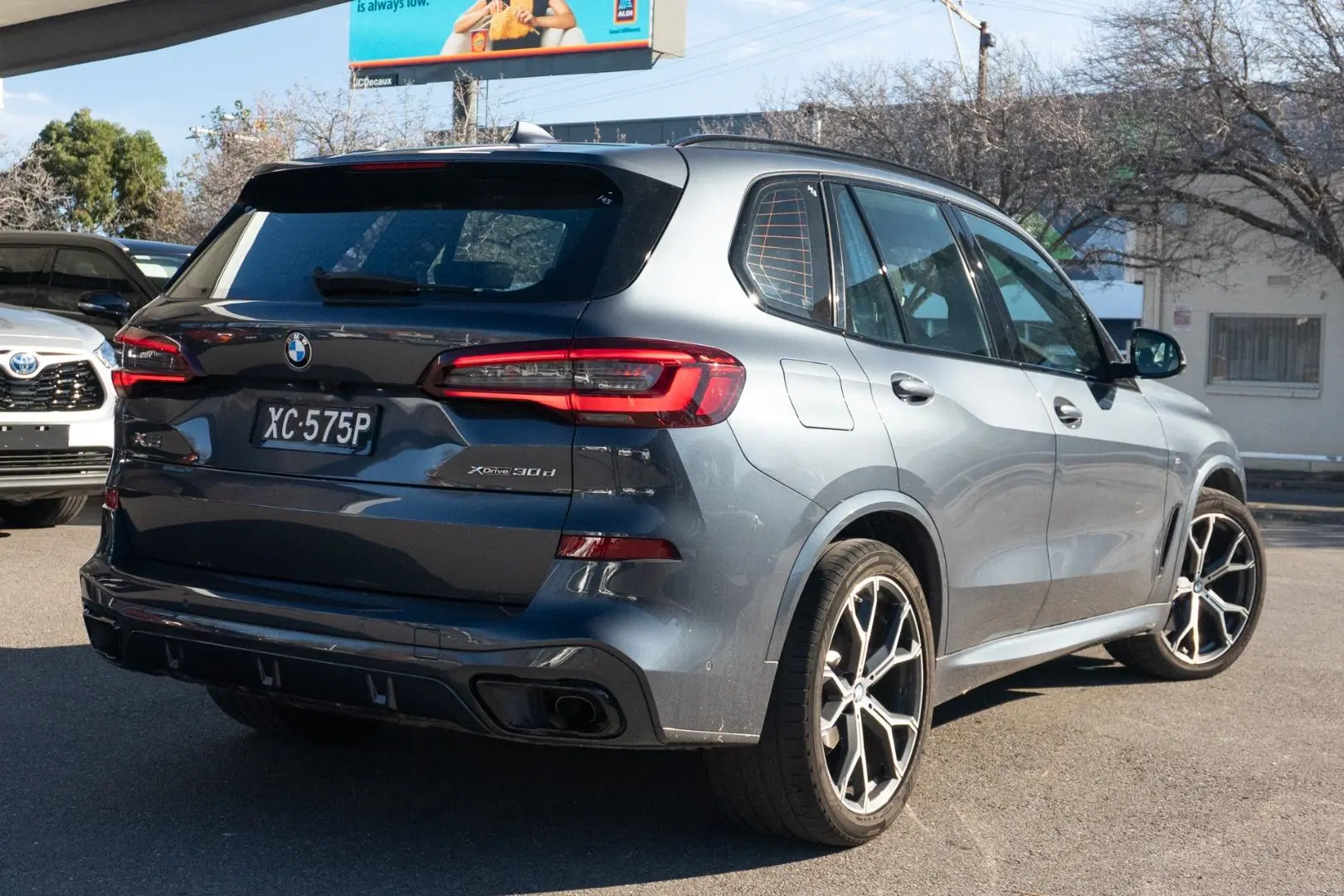 2022 BMW X5 Gallery Image 3