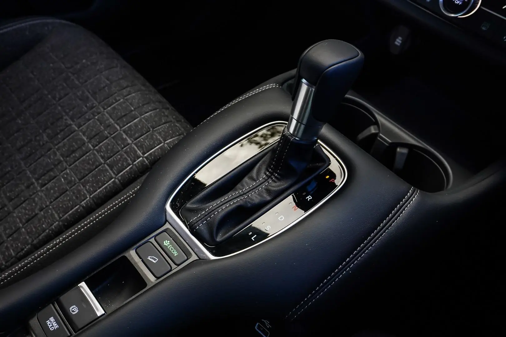 2025 Honda ZR-V Gallery Image 16
