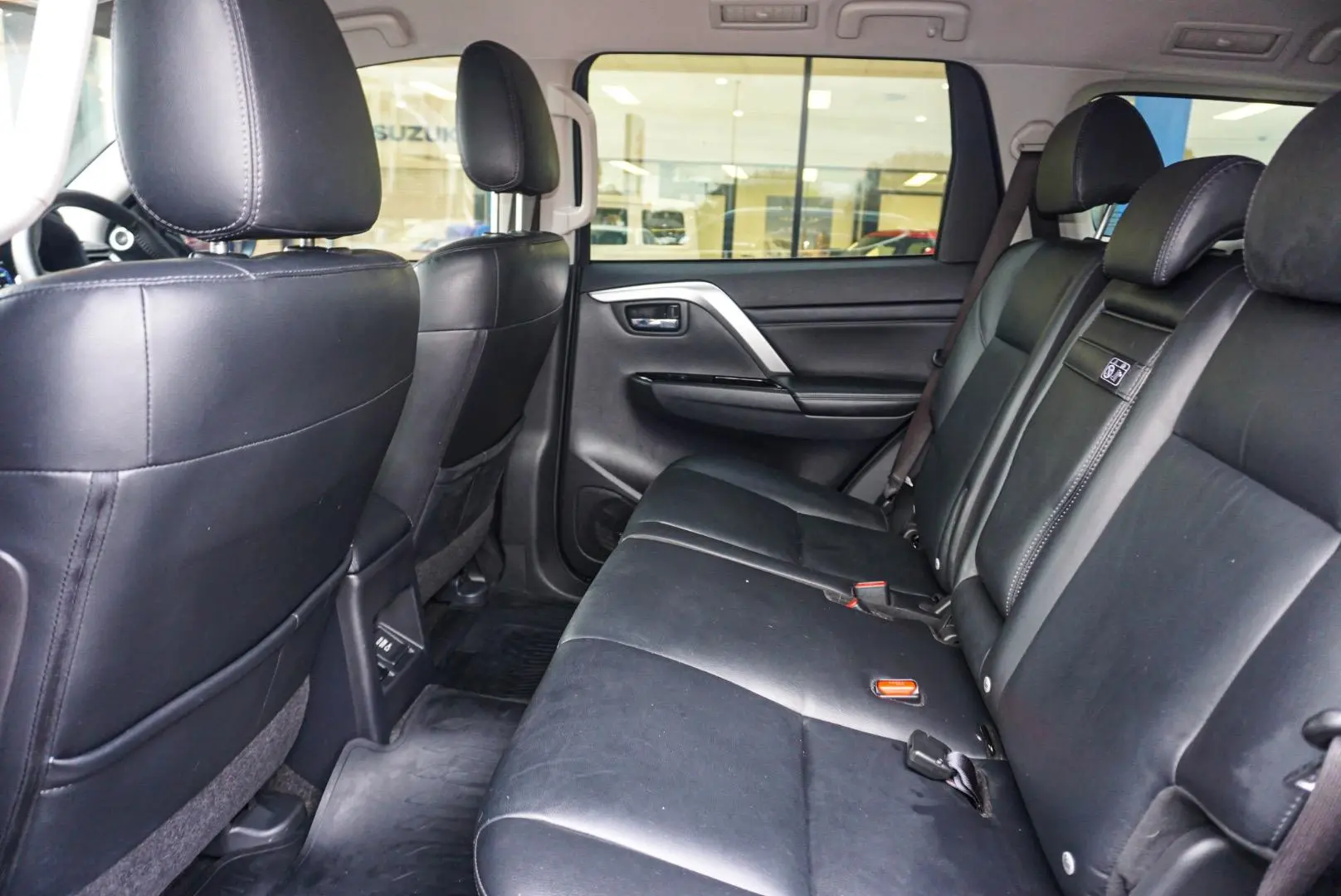 2024 Mitsubishi Pajero Sport Gallery Image 8