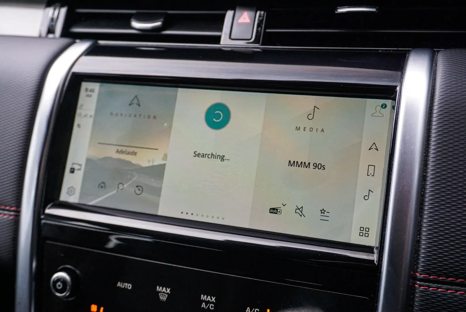 2021 Land Rover Discovery Sport Gallery Image 22