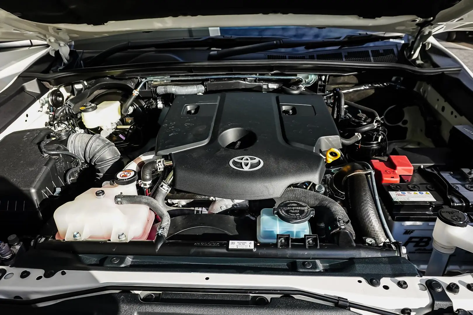 2022 Toyota Hilux Gallery Image 18