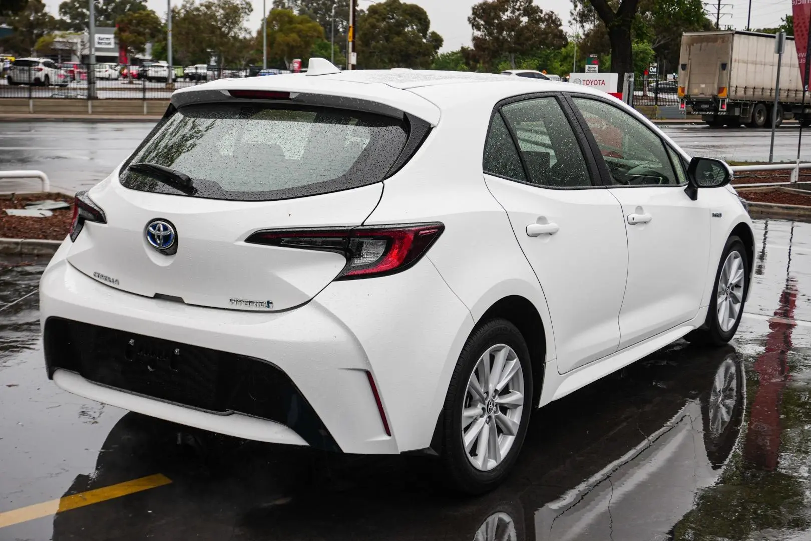 2023 Toyota Corolla Gallery Image 3