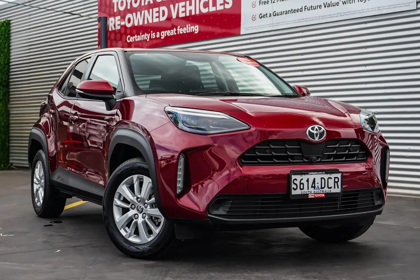 2024 Toyota Yaris Cross Gallery Image 2