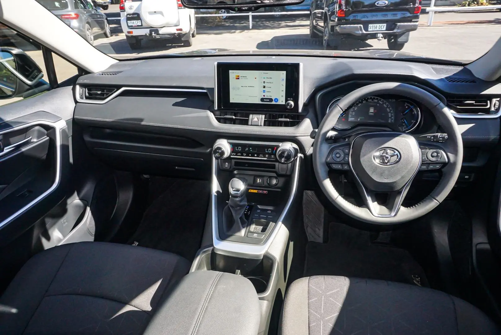 2024 Toyota Rav4 Gallery Image 9