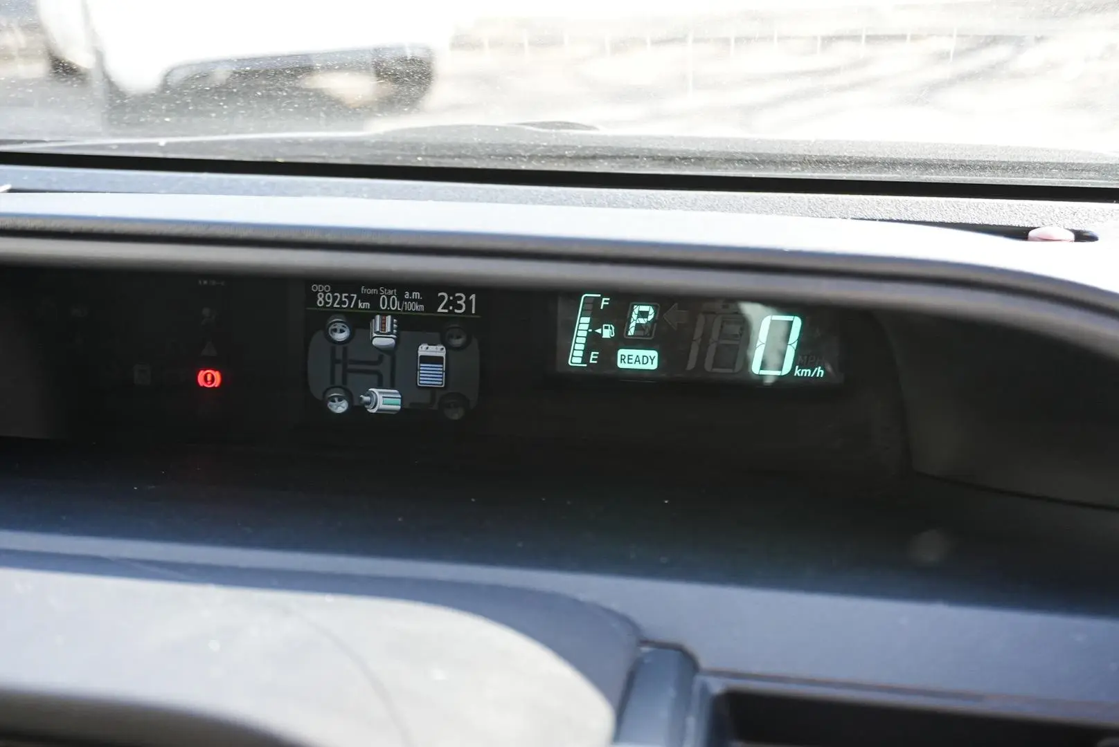 2012 Toyota Prius C Gallery Image 16