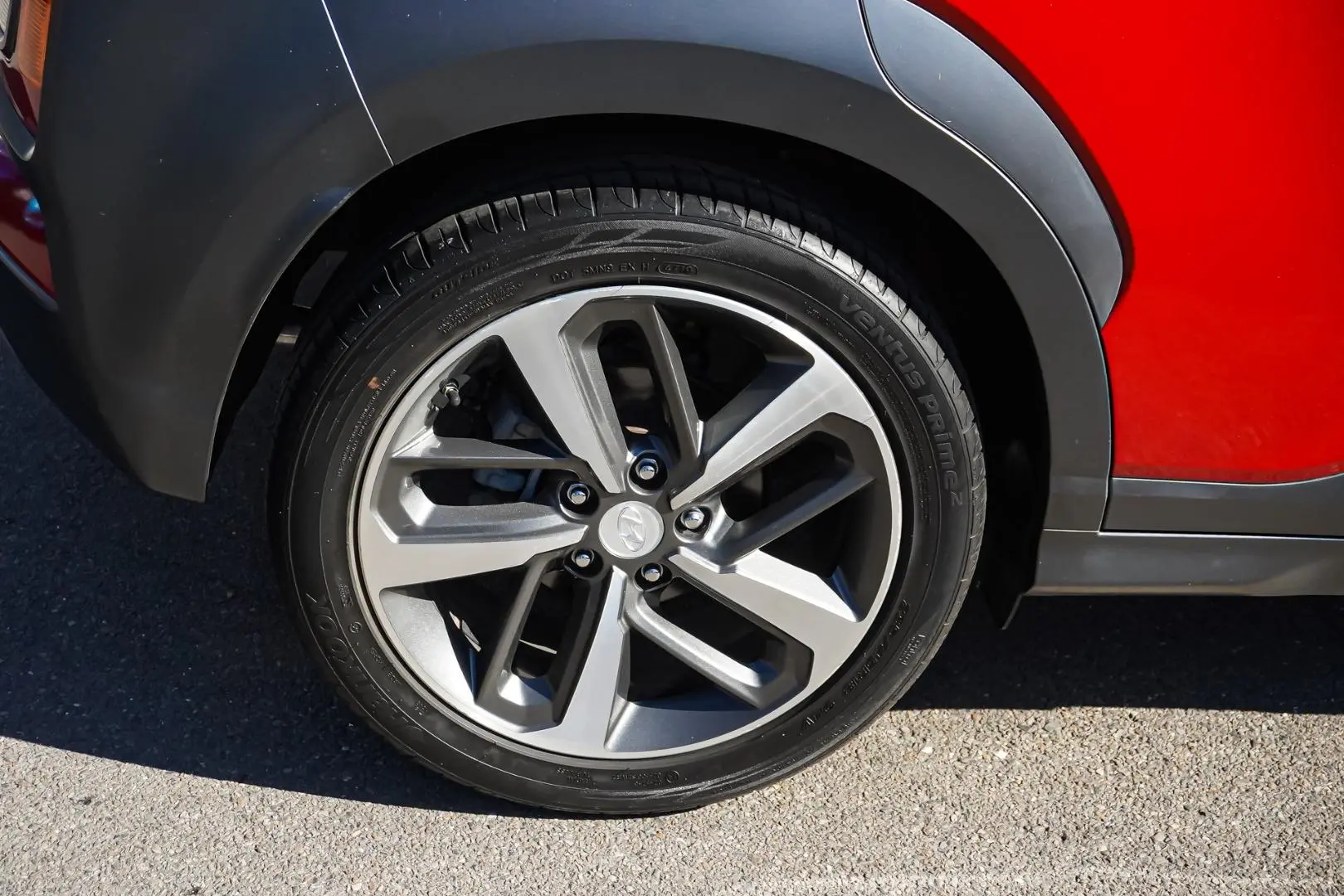 2018 Hyundai Kona Gallery Image 15