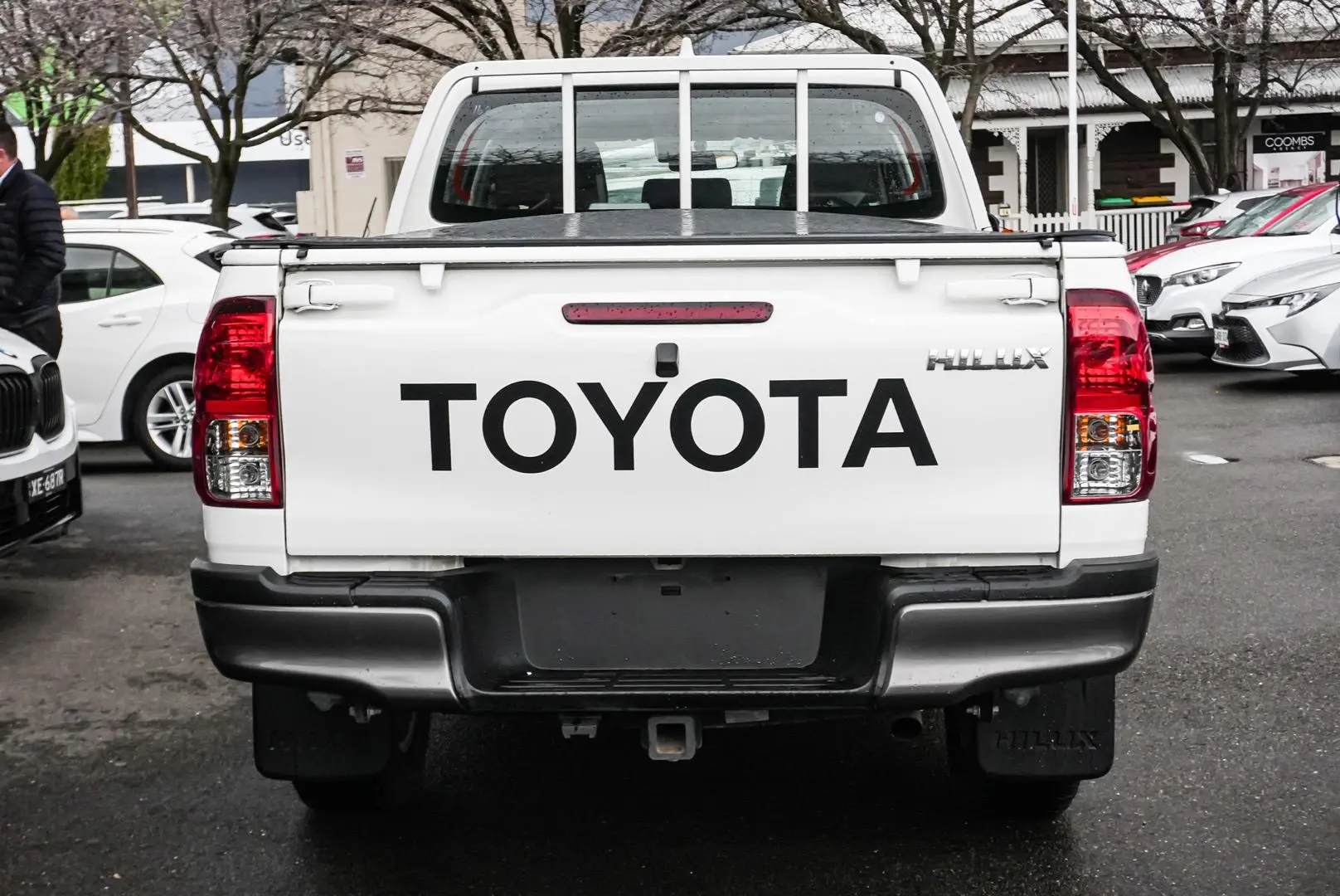 2022 Toyota Hilux Gallery Image 6