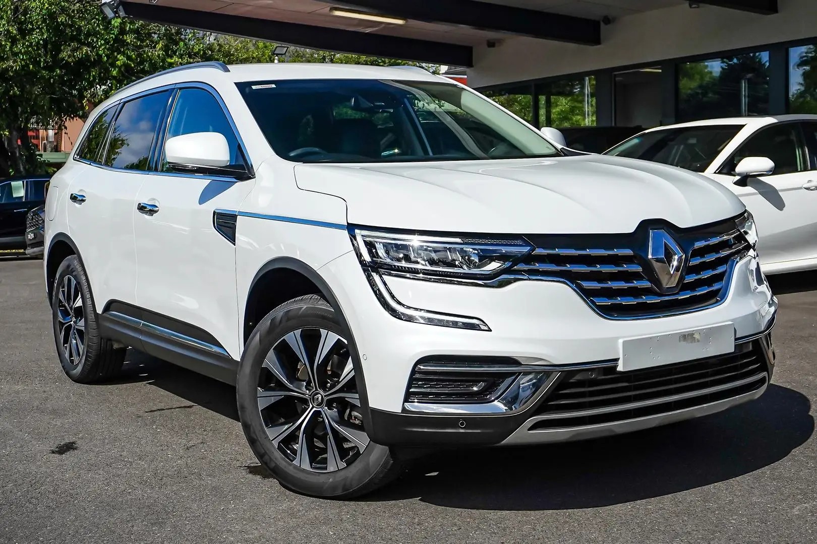 2023 Renault Koleos Gallery Image 2