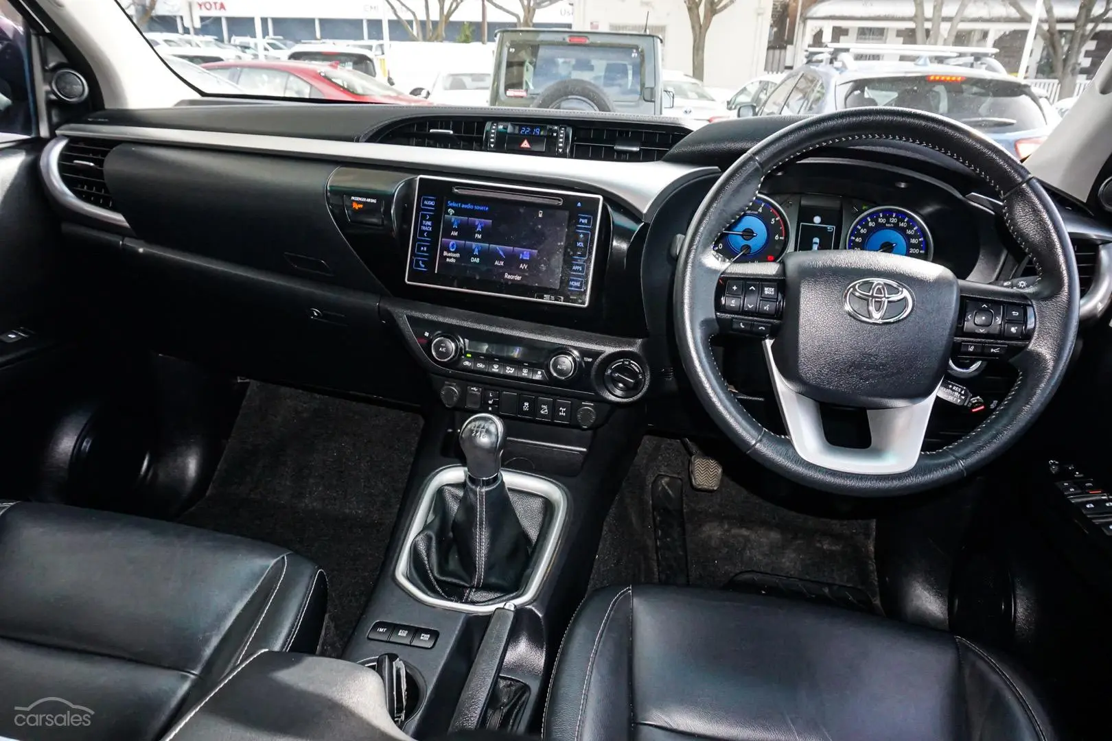 2019 Toyota Hilux Image 9