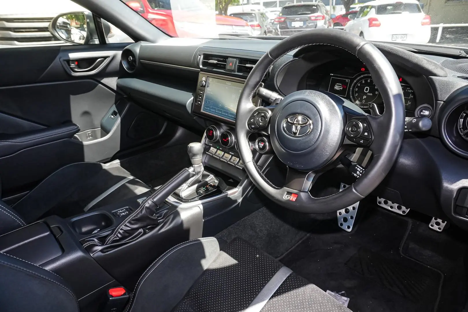 2023 Toyota GR86 Gallery Image 6