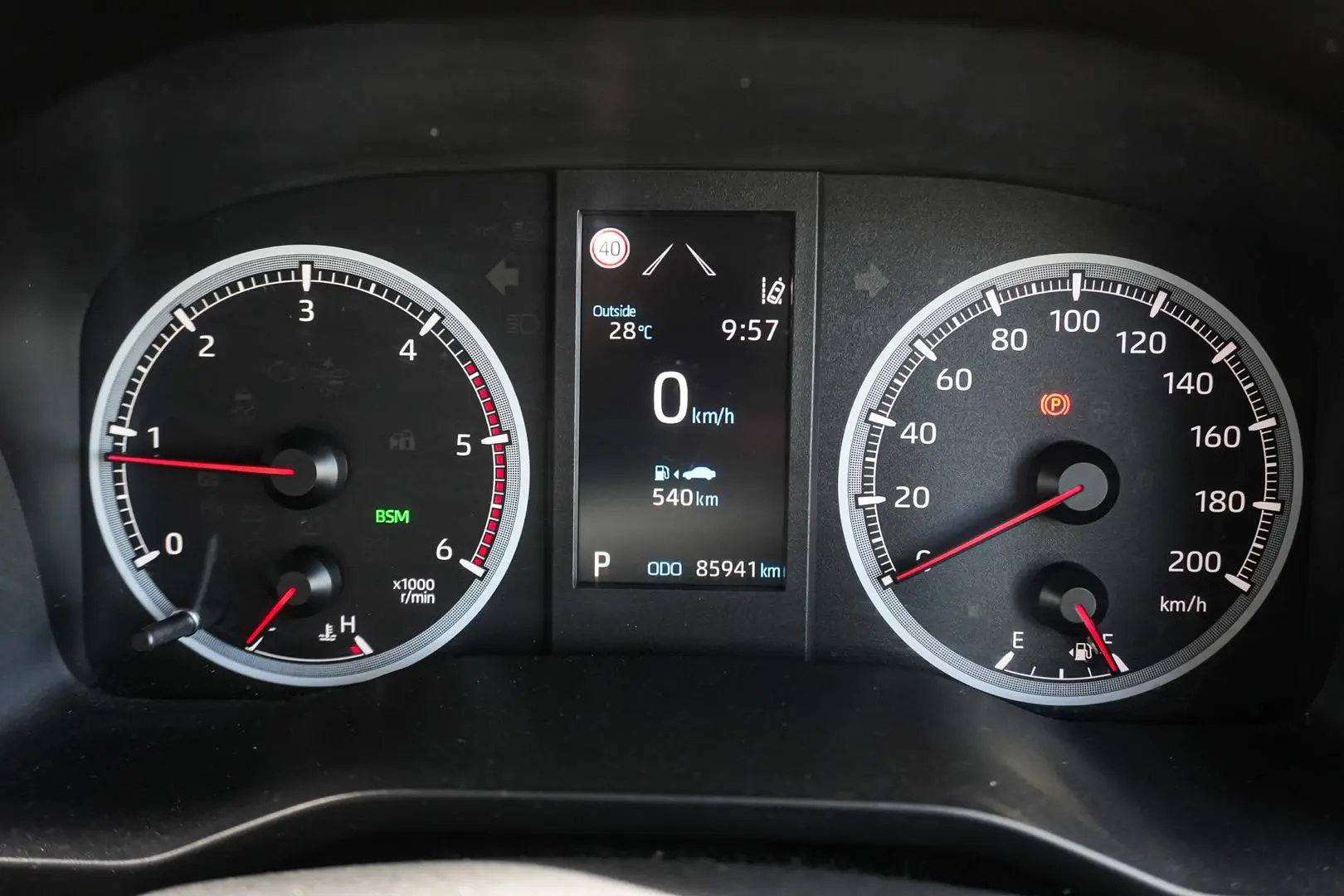 2021 Toyota Hiace Gallery Image 17