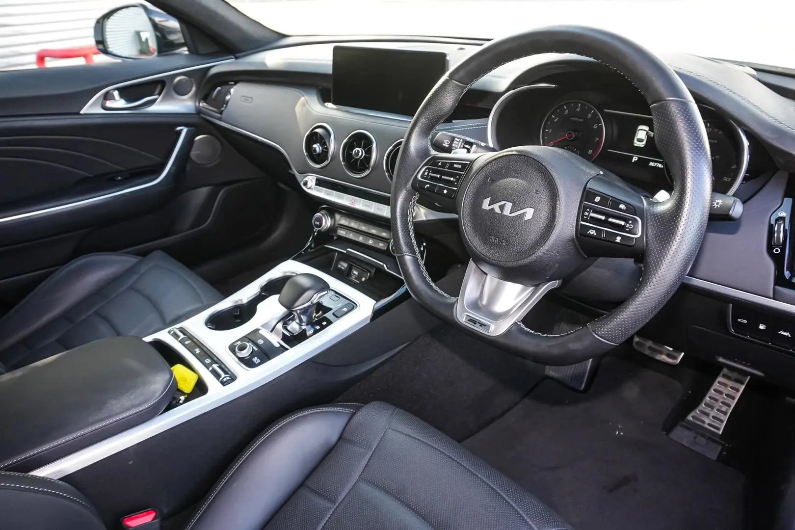 2022 Kia Stinger Gallery Image 7