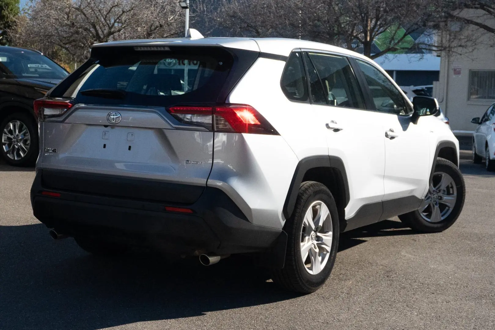 2025 Toyota RAV4 Gallery Image 3