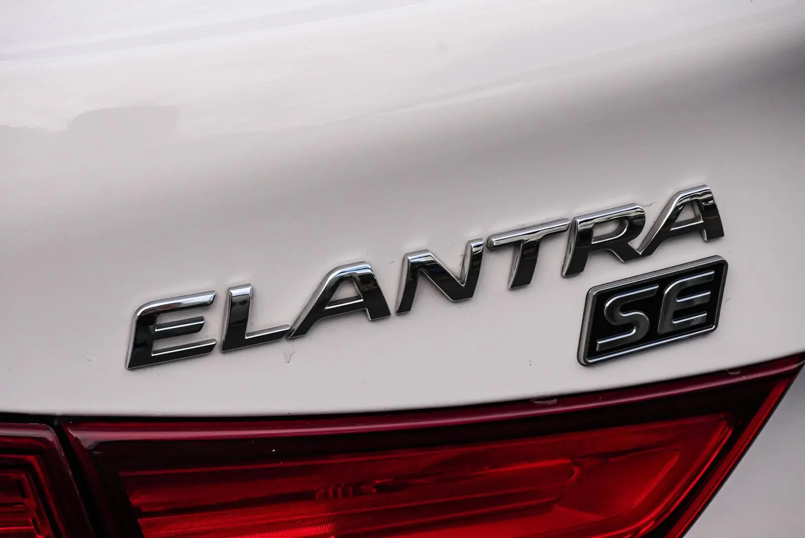 2014 Hyundai Elantra Gallery Image 15