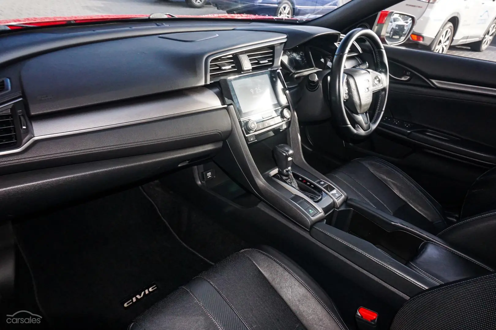 2019 Honda Civic Image 9