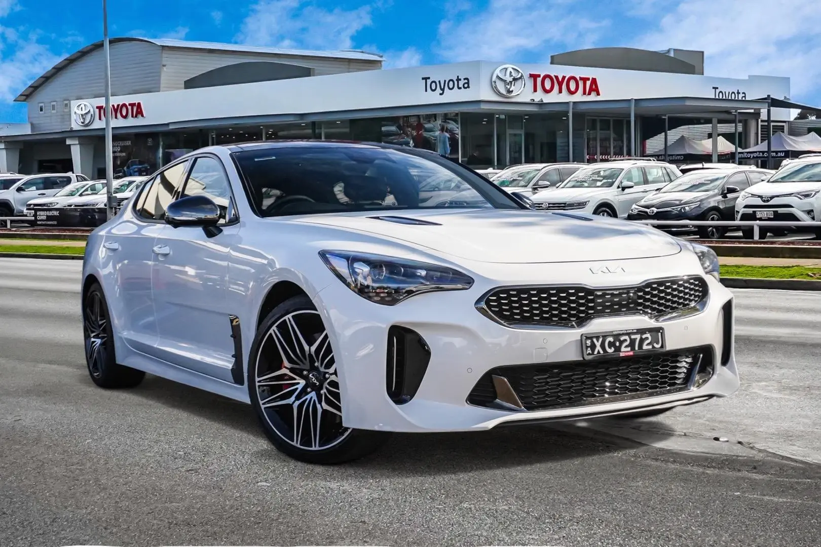 2022 Kia Stinger Image