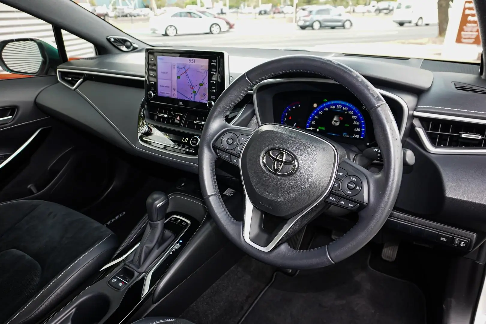 2020 Toyota Corolla Gallery Image 7