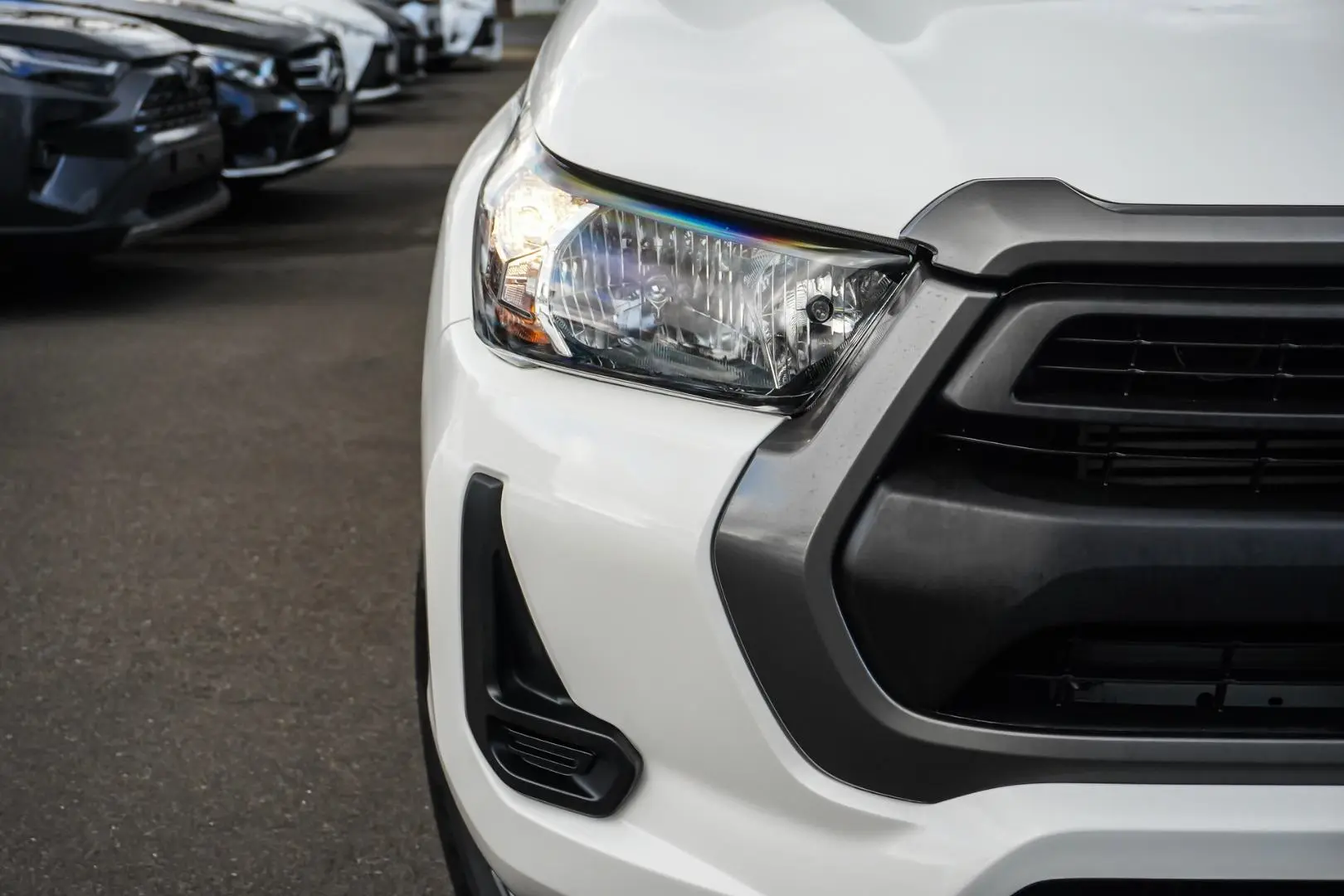 2023 Toyota Hilux Gallery Image 11