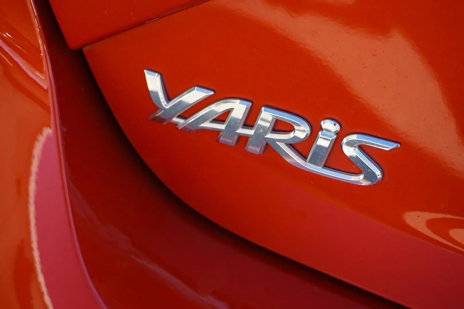 2018 Toyota Yaris Gallery Image 15
