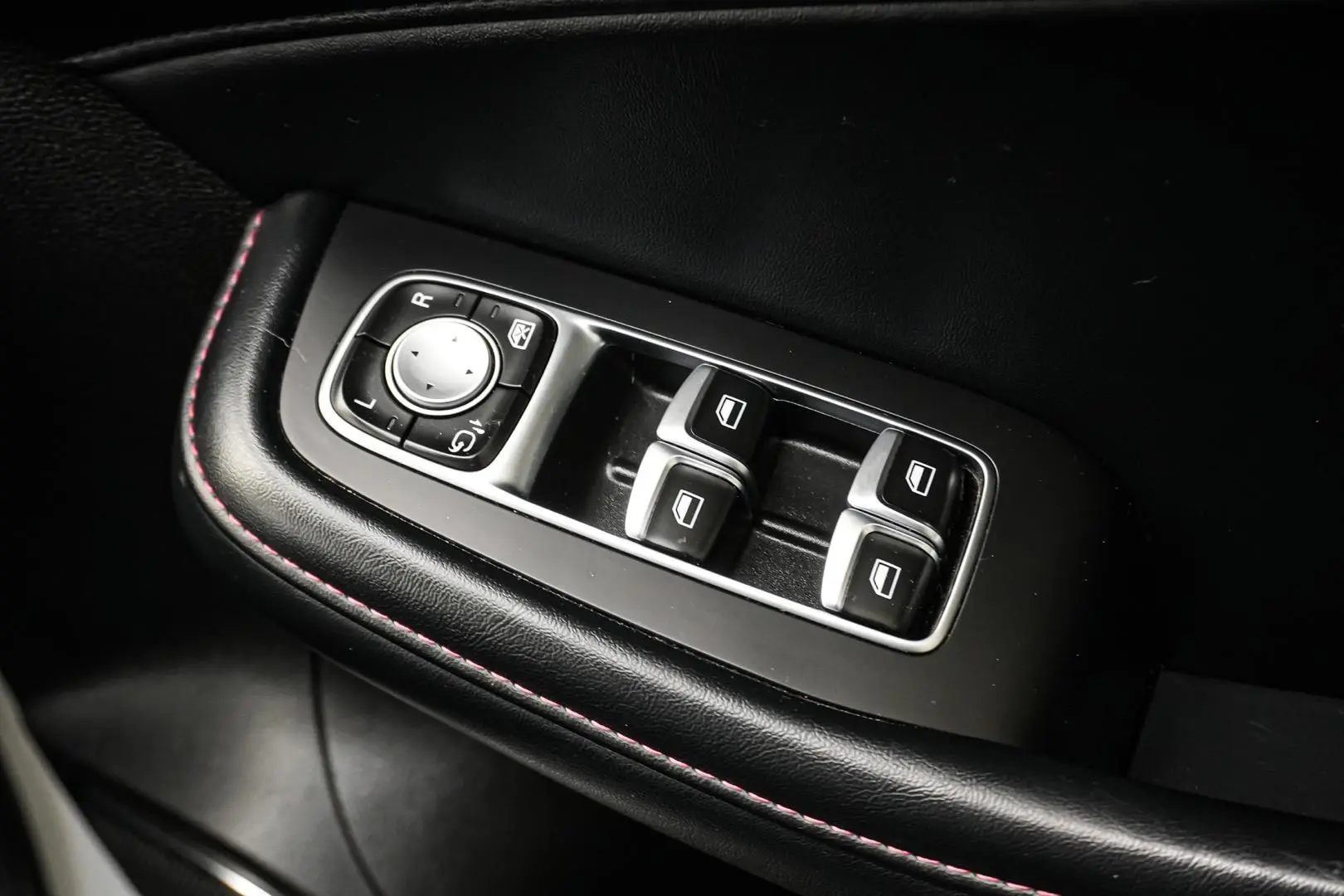 2022 MG HS Gallery Image 19