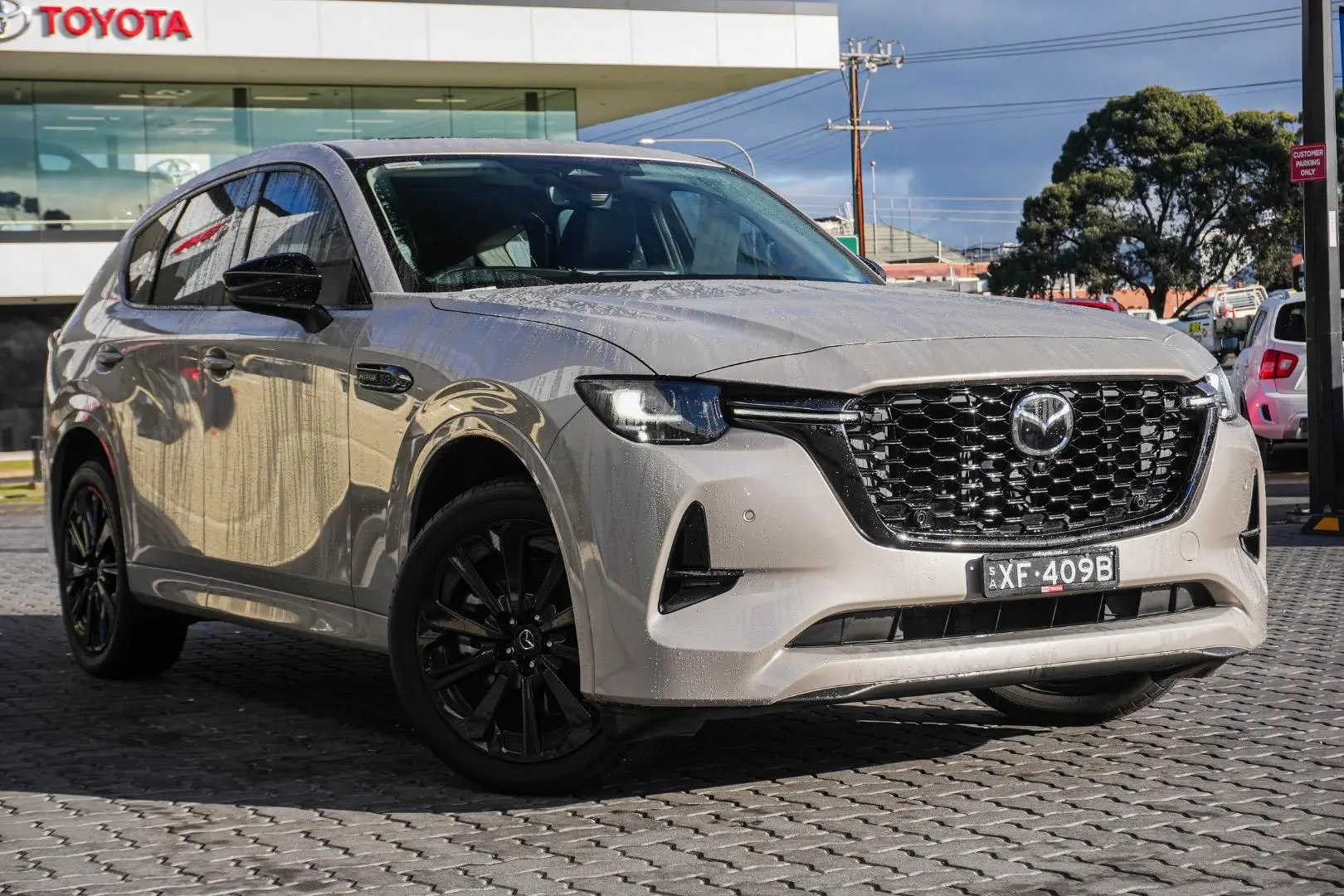 2025 Mazda CX-60 Gallery Image 2