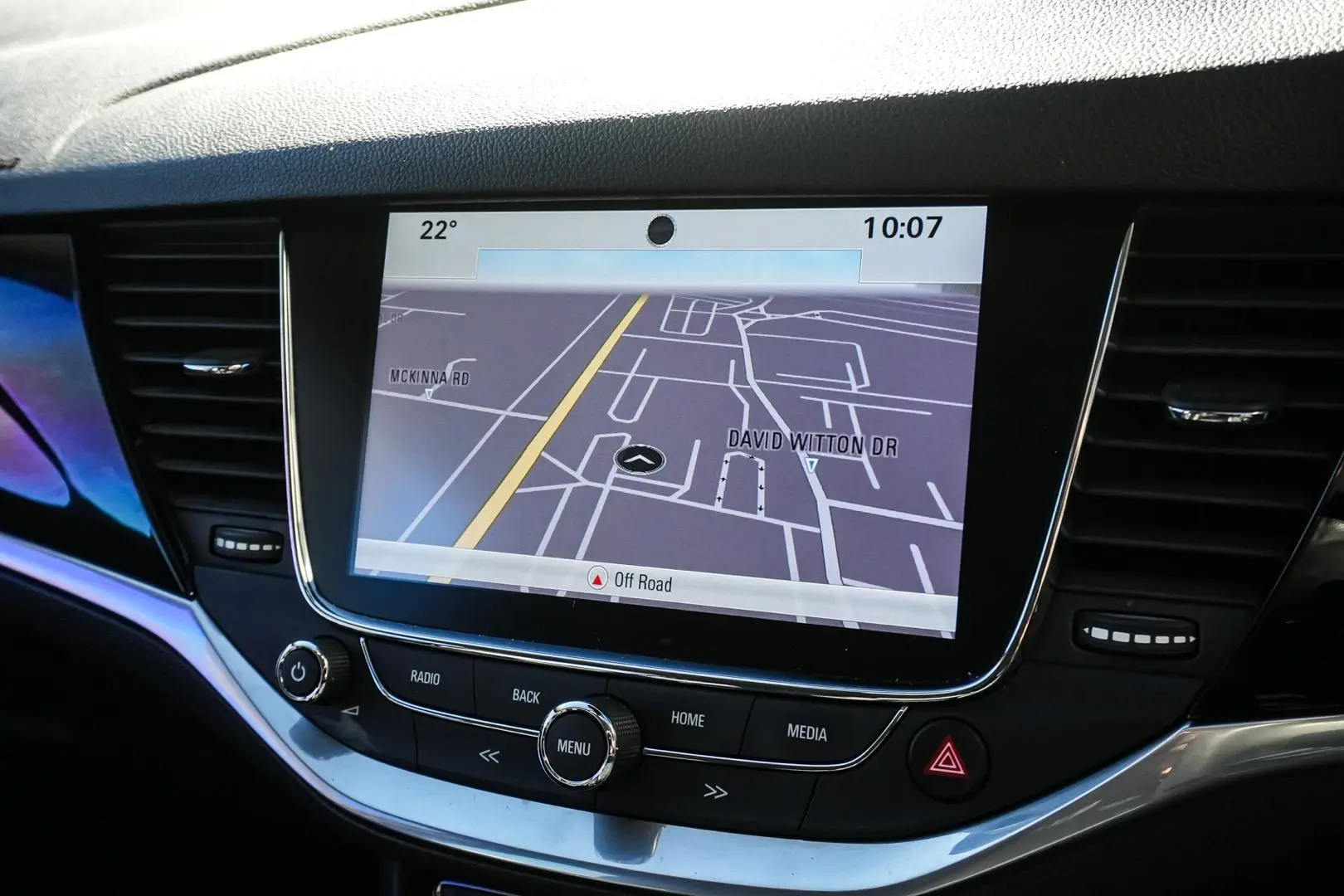 2017 Holden Astra Gallery Image 21