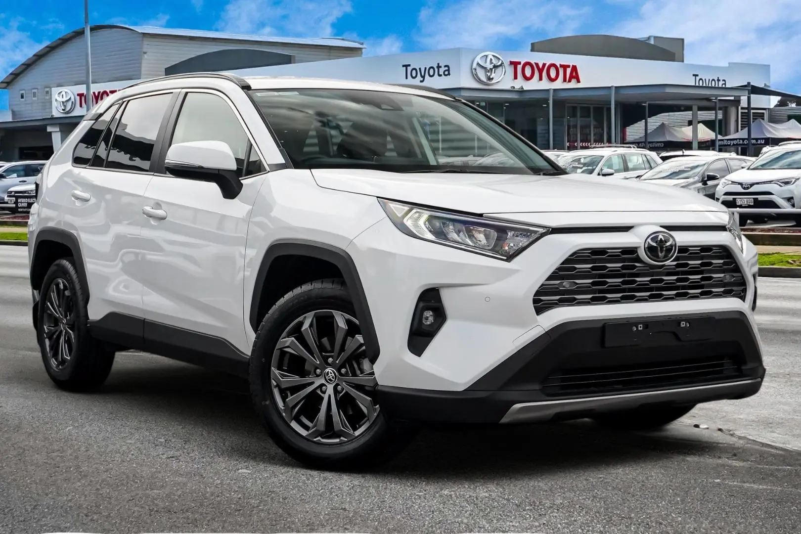 2024 Toyota RAV4 Image
