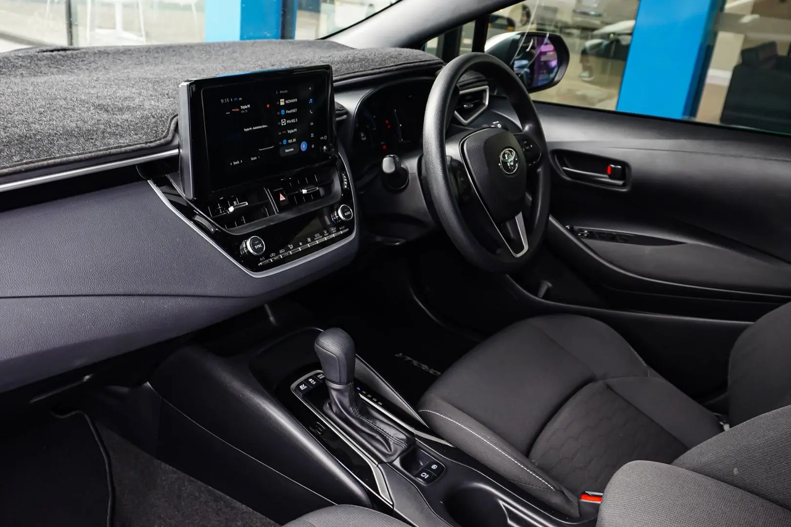 2023 Toyota Corolla Gallery Image 11