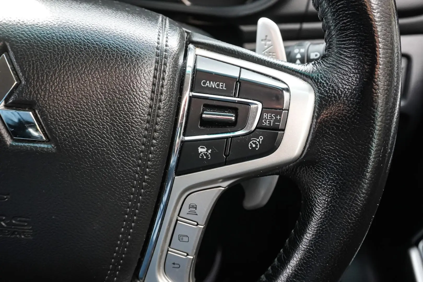 2021 Mitsubishi Pajero Sport Gallery Image 21