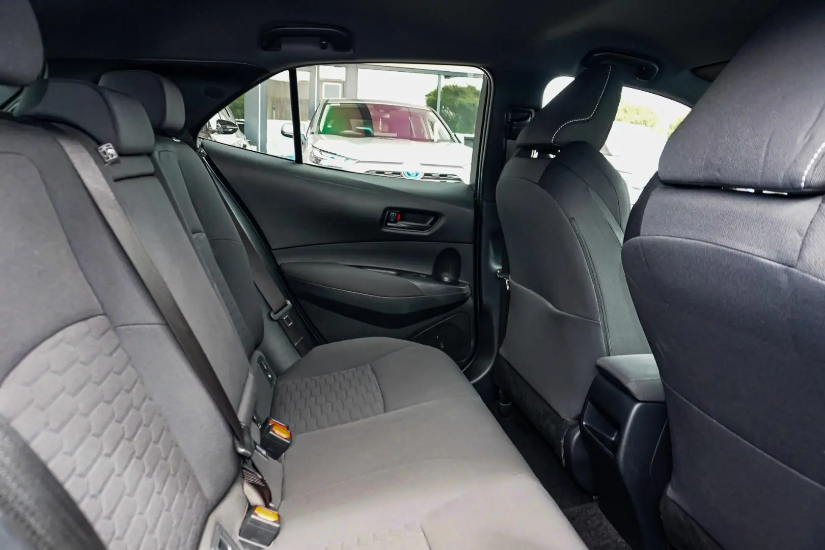 2018 Toyota Corolla Gallery Image 8