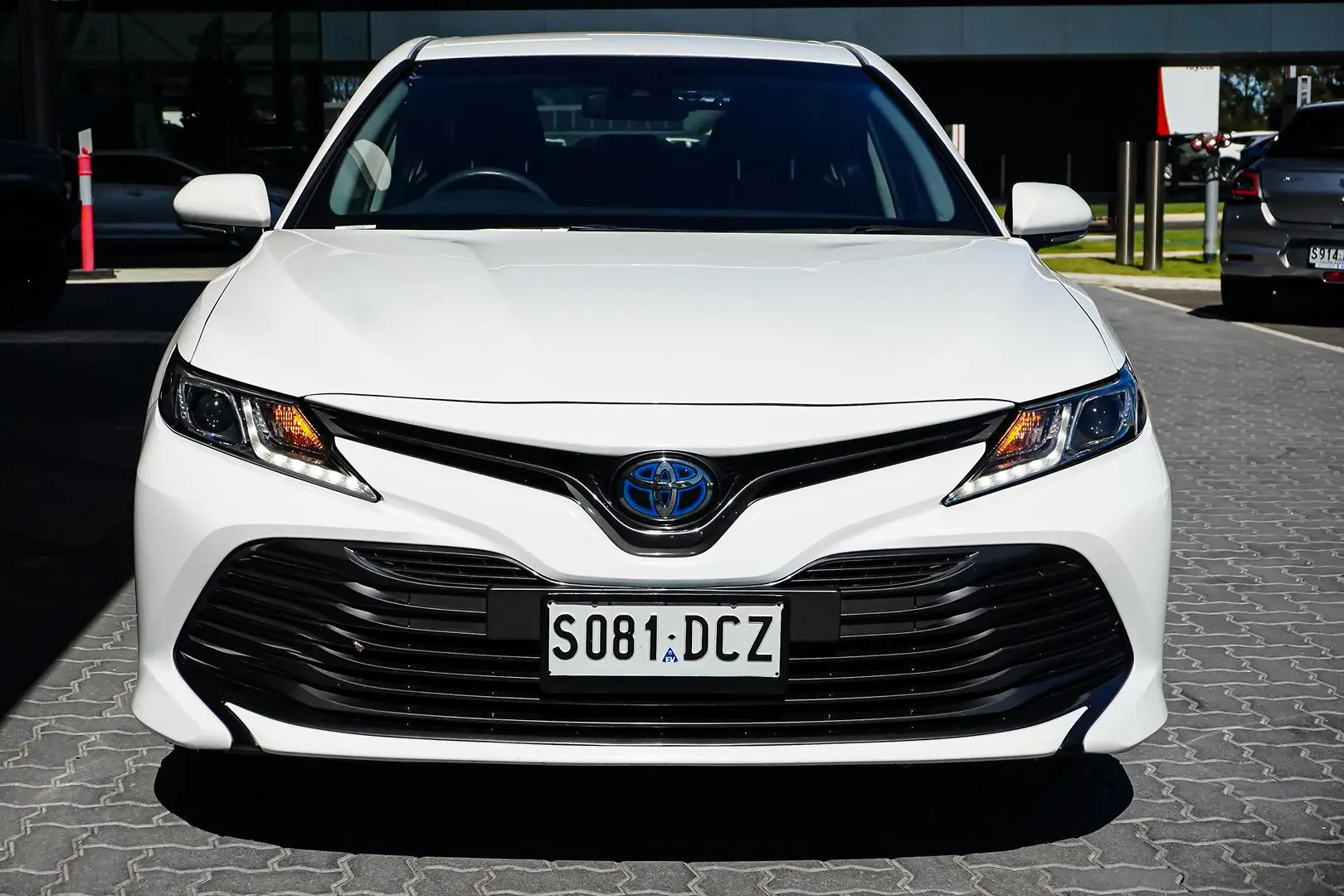 2020 Toyota Camry Gallery Image 5