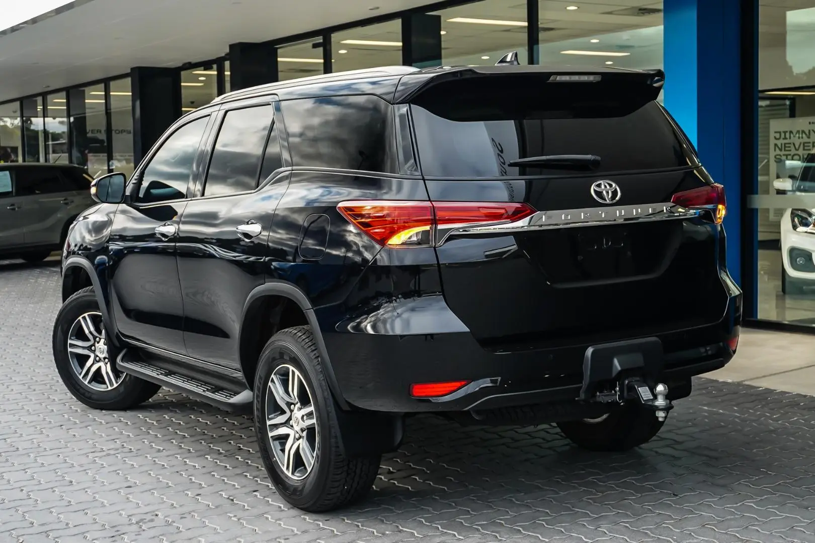 2021 Toyota Fortuner Gallery Image 2