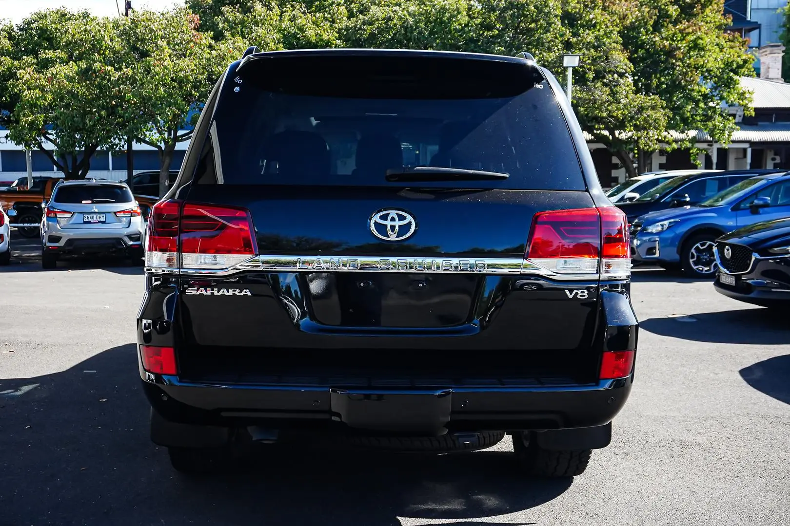 2021 Toyota Landcruiser Gallery Image 5